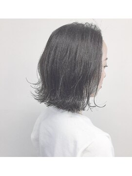 ガーランドウメダ(Garland umeda) ラフボブ