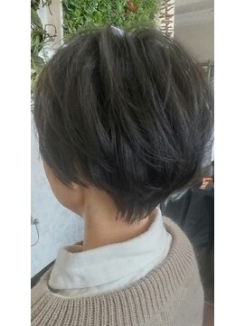 シックスヘアデザイン(ciQz hair design) マッシュ風ショート