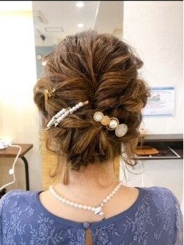 ヘアーデザイン アクリ(HAIR DESIGN ACRI)の写真/結婚式やパーティー、特別な日のスタイルからカジュアルスタイルまであなたに似合うスタイル提案致します。