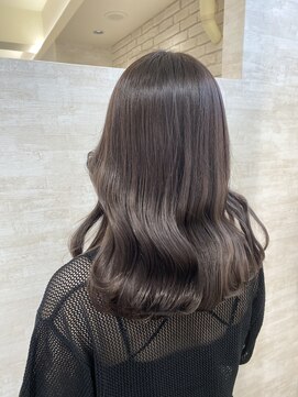 ウタ(Uta) ＊20代・30代＊透明感たっぷりココアグレージュ＊