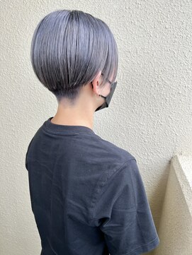 ラミエ バイ メルト 吉祥寺(lamie by melt) *滝田*ショート×シルバー×パープル ケアブリーチ 20代30代40代