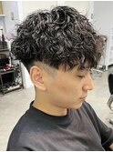 マッシュルームヘアツーブロックパーマ刈り上げショートマンバン