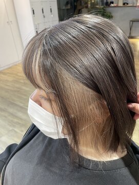 エヌプラス(N+) 黒髪グラデヘアーオリーブグレー小顔に見せるヘアココアベージュ