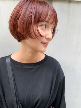 シュピール(Spiel) 丸みと暖色カラーが可愛い！前上がりのマッシュショート☆