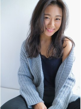 ソヨン 加古川店(SOYON) フェザーバング　無造作カール　ダークグレージュ