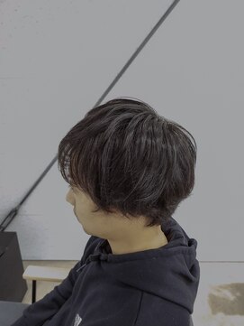 ビーヒアナウ N゜03 金沢駅西店(BE HERE NOW) 骨格補正/似合わせ/メンズカット/メンズナチュラル