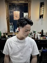 フッドバーバー(HOOD BARBER) オールバックパーマ　スタイル