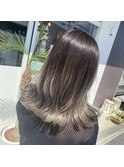 グレージュ×グラデーション