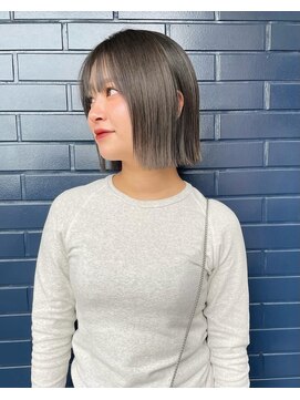 木村美容店 ［木村美容店］　カーキグレージュ　切りっぱなしボブ