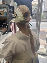 ベニス(VENICE)&nbsp;生花ヘアセット