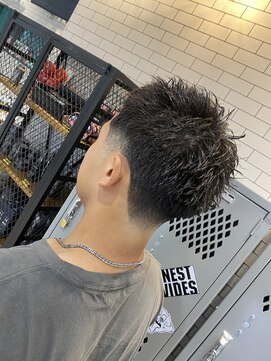 フランクスバーバーリベラルド 横浜(FRANK'S BARBER LIBERALD) テーパーフェード×スパイキーU