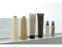 【サロンケア】と【ホームケア】を組み合わせることで効果的に上質で理想の髪を叶えます