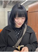 ブルーブラックセミロング/レイヤーカット/顔まわりレイヤー