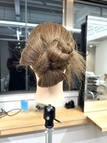 リゾートフォーヘアー 嵯峨店(ReSORT FOR HAIR)&nbsp;フルアップタイトシニヨン