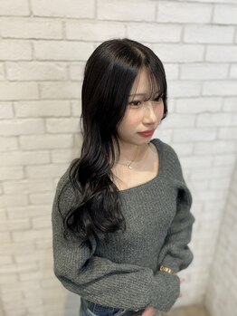 ルーツ 松戸店(Roots)の写真/アットホームな空間で、ファイバープレックスとイルミナカラーで透明感あふれる髪へ♪