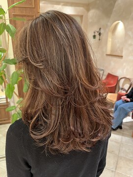 ビュートリアム265(BEAUTRIUM 265) レイヤーカット小顔カット大人ヘア髪質改善30代40代50代銀座