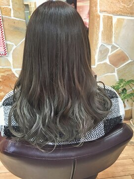 ビューティークラブジェイ アルパーク前店(Beauty club.J) グレージュカラー