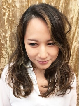 ZAZ(ザズ) ハイライト×グラマラスウェーブ