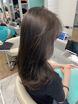 リーホリエ(Lee Horie) 【Rie】ブリーチなしふんわりグレージュ