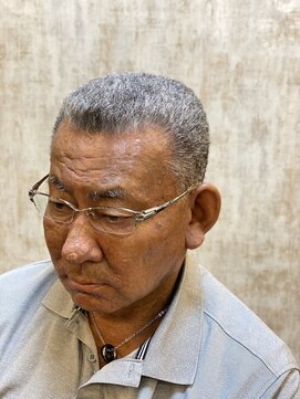 リバティシェアバーバー 銀座(LIBERTY SHARE BARBER) シン・二グロ