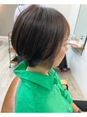 ショートボブ
