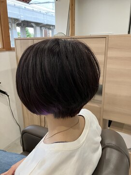 ウミトオト(umi to oto) ショートもインナーカラーで楽しもう