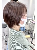 ショートボブ