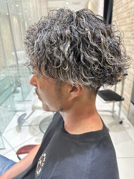 アース 新越谷店(HAIR&MAKE EARTH) メンズカット＋波巻きパーマ
