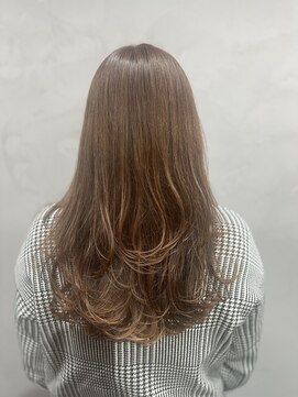 リラン 大宮(Lilan) エアリーロング/レイヤーカット/ピンクグレージュ[大宮駅]