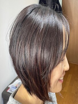 エーヘアー a hair 前下がりボブ