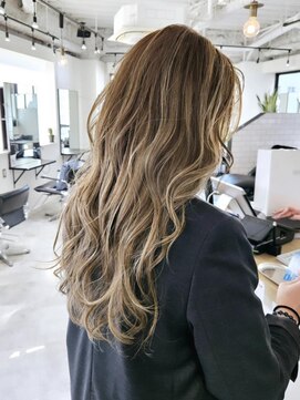 エイス 梅田 中津(Ace) ハイライト　グレージュカラー