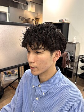 クロムトウキョウ ザ バーバー 新宿本店(CHROM TOKYO the Barber) シャドウパーマ
