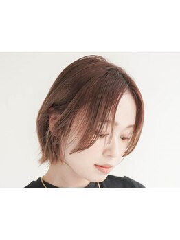 レイヤーカットで立体感と動きを演出し、洗練されたスタイルに*[大分駅/白髪染め/ブリーチなし/髪質改善]