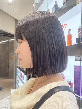 ピークアブー 原宿ハラカド(PEEK-A-BOO) 絶妙なレングスのパツッとワンレングスのポイントは？