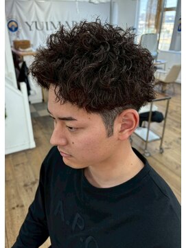ユイマァルスロウ 倉敷(YUIMARLSLOW) メンズ刈り上げショート20代30代40代ツイストパーマ