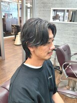 kaming 【白髪ぼかしハイライト】大人メンズの色気センターパートウルフ