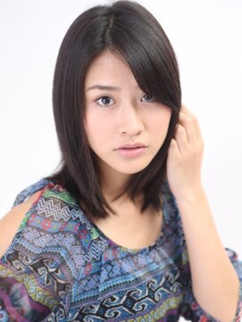 エマージュ 池袋東口店(Emerge) 一緒にいて安 心できるような作りこまない自然体ストレート