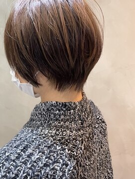 リンダテーラ(Linda tela) 【札幌　カラー（スモーキーベージュ）/ショートカット】