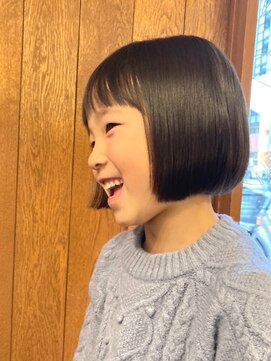 ケースプラスグリーン(CASE+GREEN) ◎キッズスタイル・オン眉ミニボブ！