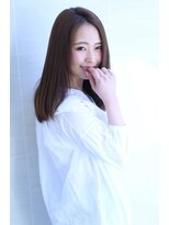 オーロ 西宮店(ORO)&nbsp;艶ダークブラウン　センターパート　ストレート