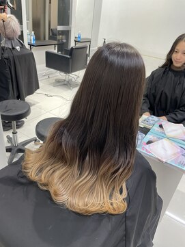 アライブ ハラジュク(ALIVE harajuku) 【ALIVE yu-ki 自然な繋がりのグラデーションカラー】