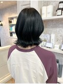 福山美容室Caary 寒色系カラーブルーブラック　切りっぱなしボブ