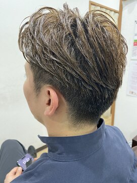 レリフィー ツーブロ