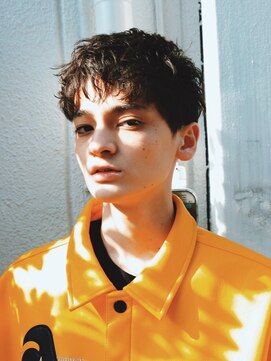 スンスン 学芸大学(sun/sun) メンズショートスパイラルパーマ