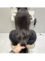 グレージュカラーで上品な可愛さ！