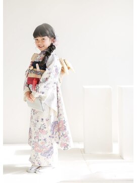 ユニアポートレート 新瑞橋(UNIA portrait) 『七五三』