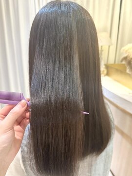 アンド ラ ブランシュ(&.La Blanche) 暗めカラー/ミディアムヘア/デザインカラー/縮毛矯正