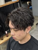 オーバルバイアピッシュ(OVARL by apish) 縦落ちパーマ/センターパート/ツイスパ/メンズパーマ
