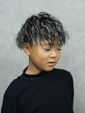 スター(STAR) キッズカット×キッズパーマ×ホワイトメッシュ