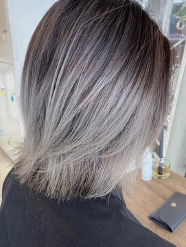 キャパ(CAPA) ２０代/ブリーチカラー(茅ケ崎/ブリーチカラー/ダブルカラー)